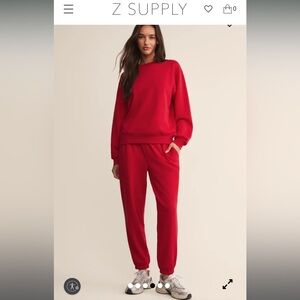 NWT Z supply red sweatsuit ❤️